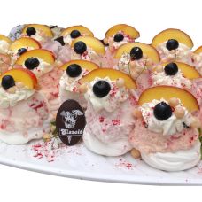 eisbuffet_toertchen_baiser.jpg